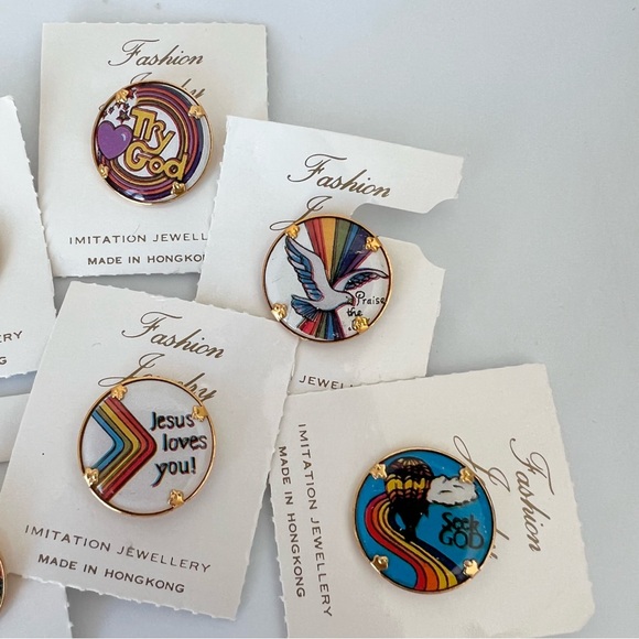 Vintage Pins - Picture 4 of 4